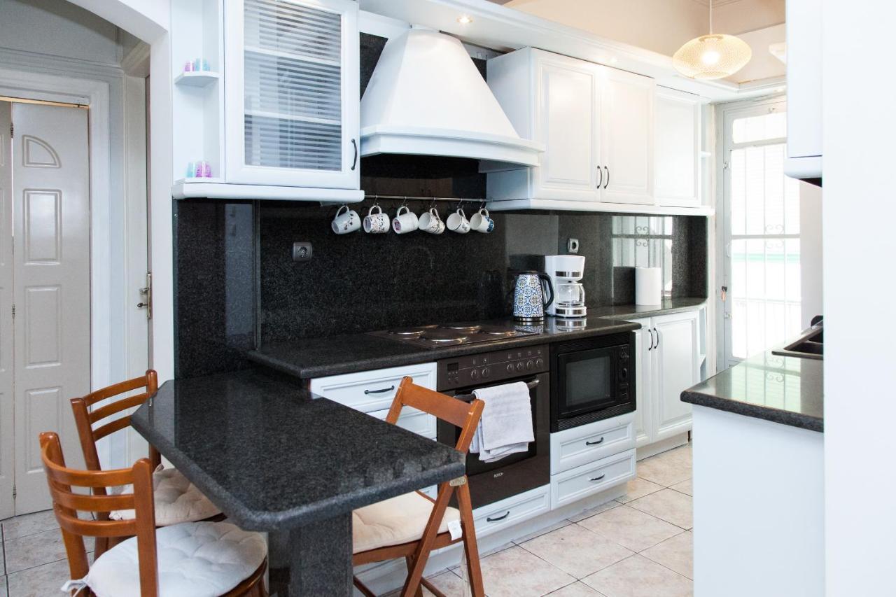 Brand New, Cheerful Apartment In Central Atina Dış mekan fotoğraf